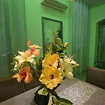 Vanity House Apartment